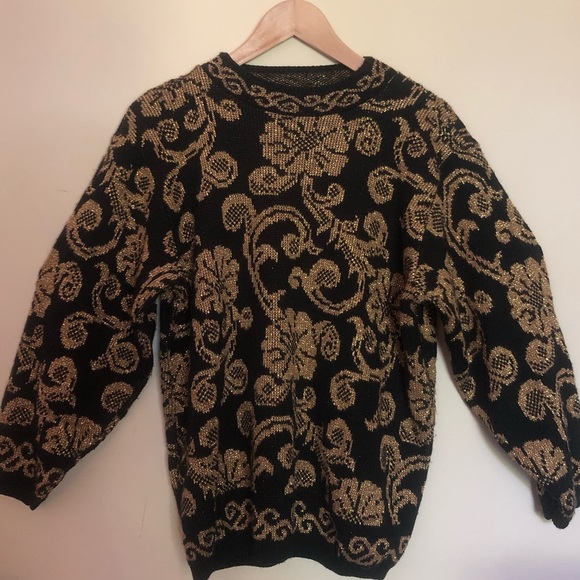Vintage Black and Gold Knitted Sweater - Picture 2 of 3